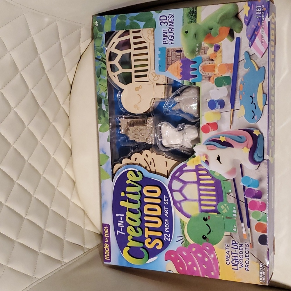 NIB/NWT Made By Me 7-in-1 Creative Studio - 22 PCs Art Set - Paint 3D Figures